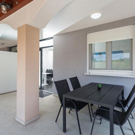 Apartments Adriana Pula Chambre photo