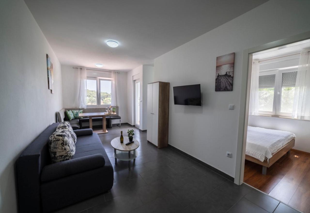 Apartments Adriana Pula Extérieur photo