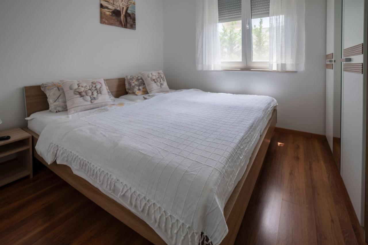 Apartments Adriana Pula Extérieur photo